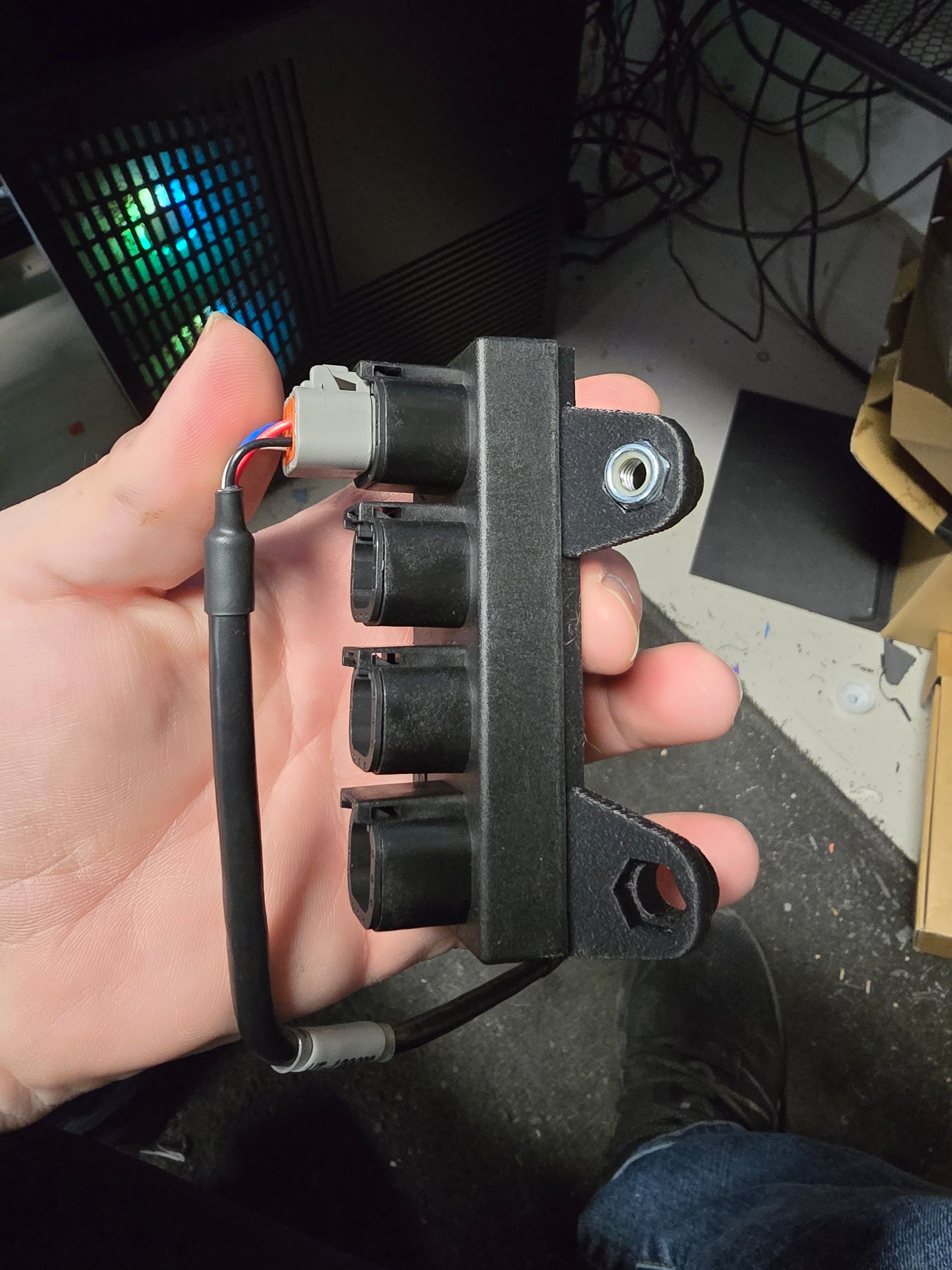 Haltech R3 or Rebel ecu side mount for Can Bus Hub – CarChains3D LLC