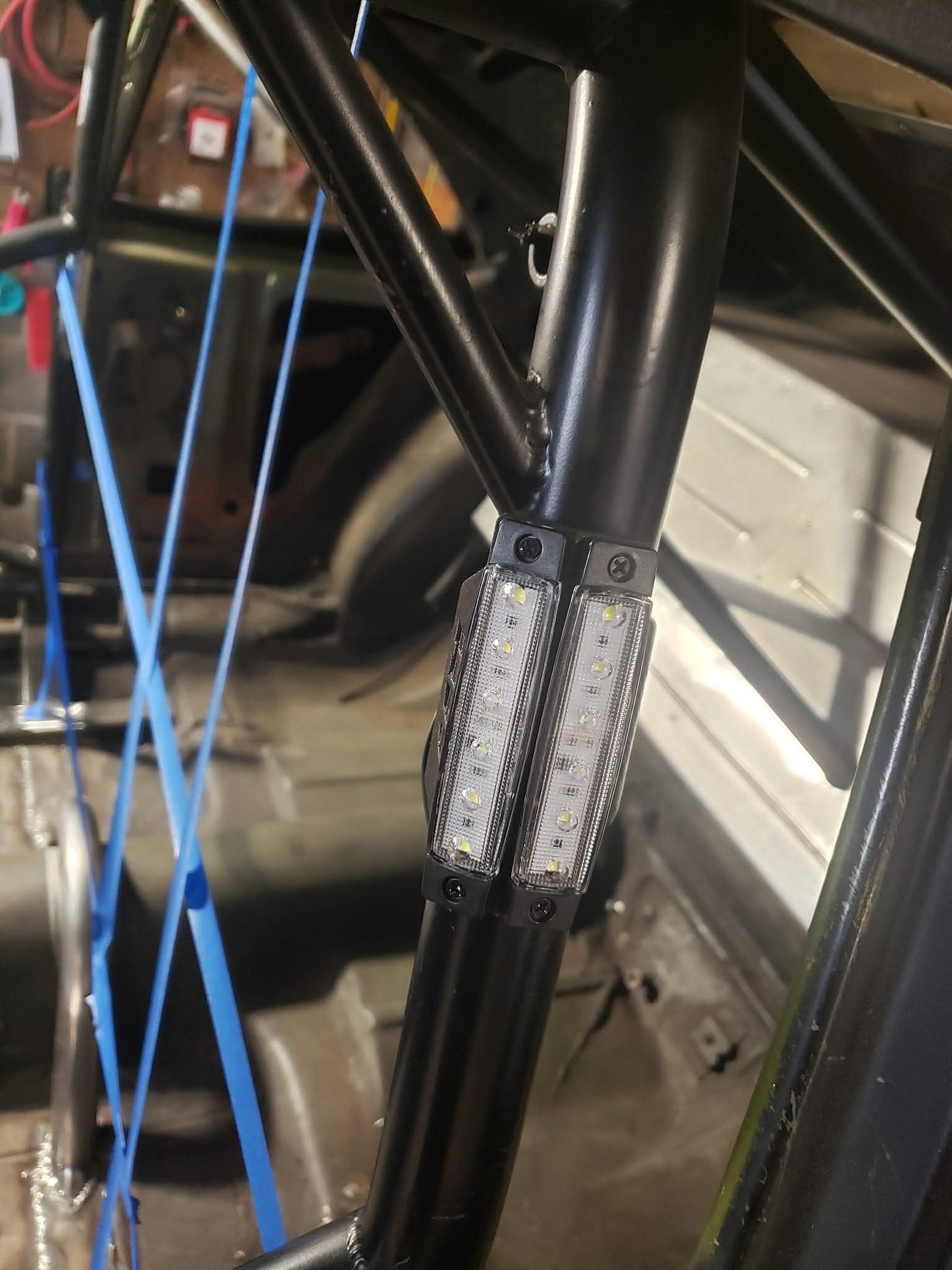 Snap on LED Roll Cage Light
