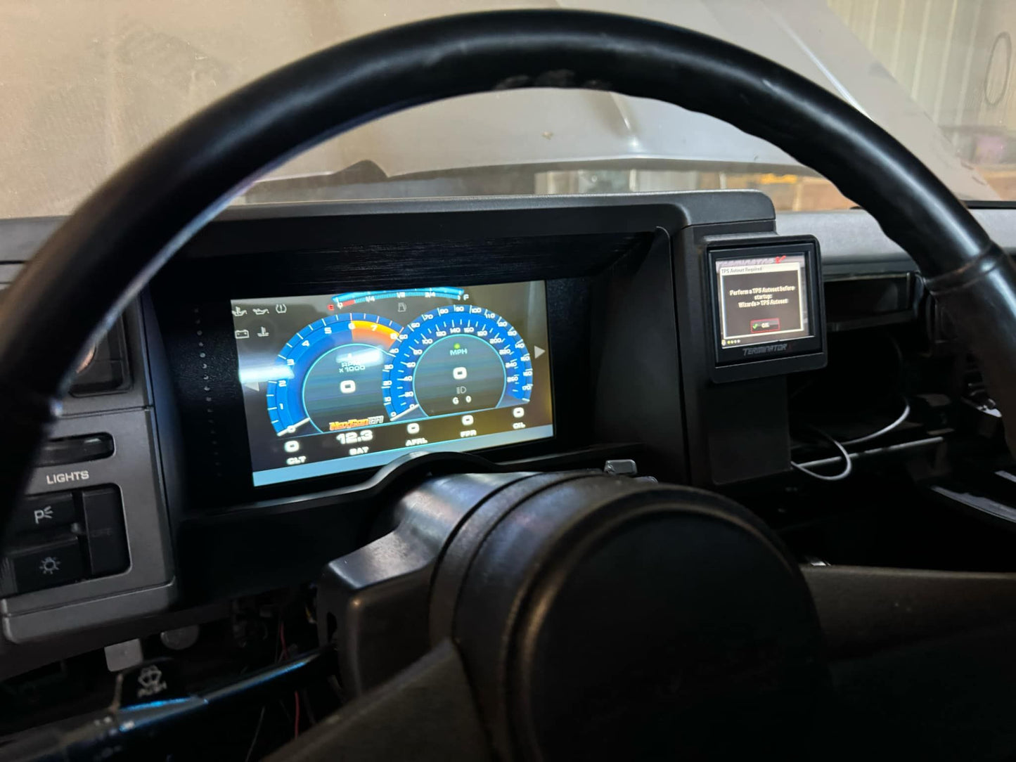 3D Printed Holley EFI 3.5 Inch Terminator X / Sniper Screen HVAC Mount for 1986-1993 S10 - CarChains3d