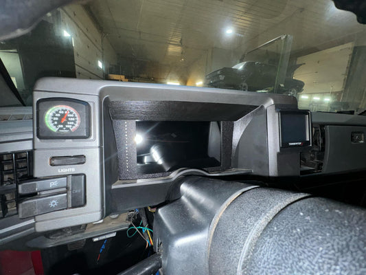 3D Printed Holley EFI 3.5 Inch Terminator X / Sniper Screen HVAC Mount for 1986-1993 S10 - CarChains3d
