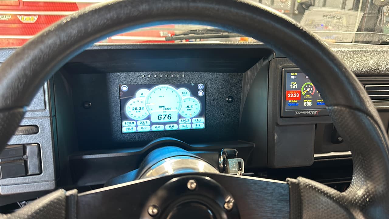 3D Printed Holley EFI 3.5 Inch Terminator X / Sniper Screen HVAC Mount for 1986-1993 S10 - CarChains3d