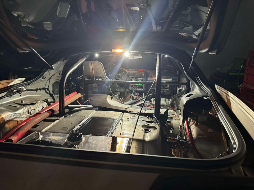 Snap on roll bar mounted LED lighting
